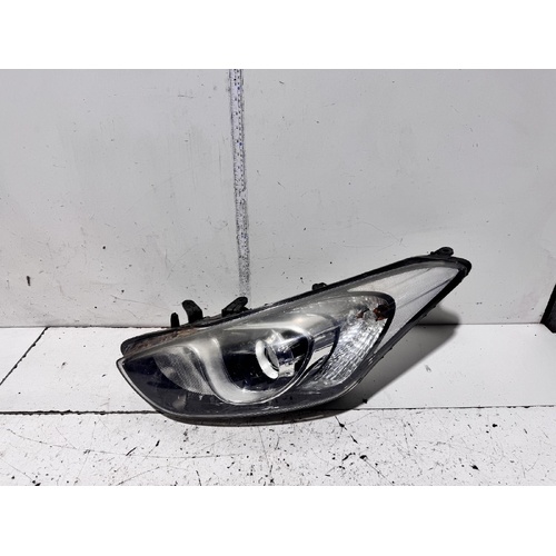 Hyundai I30 Left Head Light GD 03/2012-02/2017