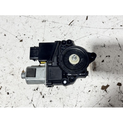 Hyundai I30 Right Front Door Window Regulator Motor GD 03/2012-04/2017