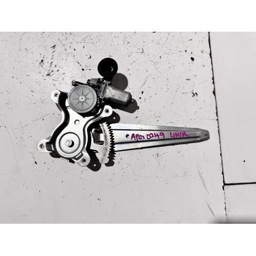 Toyota RAV4 Left Rear Door Window Regulator ACA33 11/2005-11/2012