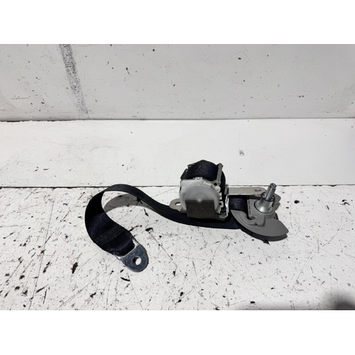 Toyota Kluger Left Rear 3rd Row Seat Belt GSU55 12/2013-02/2021