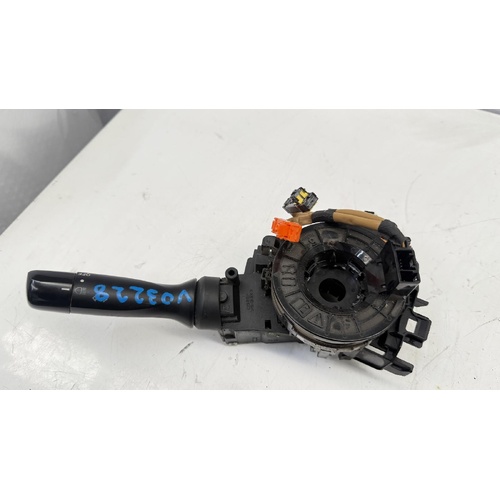 Toyota RAV4 Flasher Switch and Clockspring ACA33 11/2005-11/2012