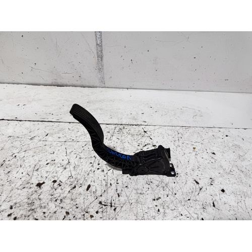 LDV G10 Accelerator Pedal SV7C 04/2015-08/2021