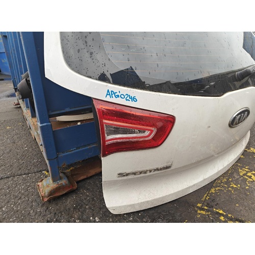 Kia Sportage Left Tailgate Light SL 05/2010-04/2014