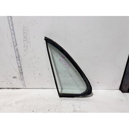 Toyota Camry Left Rear Door 1/4 Glass SDV10 02/1993-06/1997