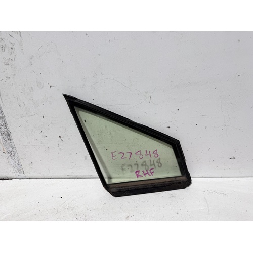 Subaru XV Right Front Door 1/4 Glass G4X 08/2011-04/2017