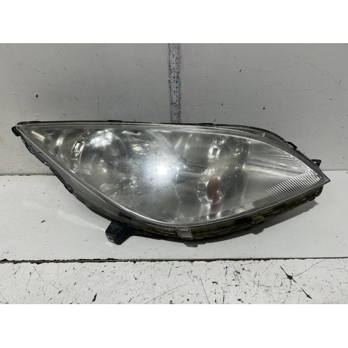 Mitsubishi Colt Right Head Light RG 10/2007-11/2011