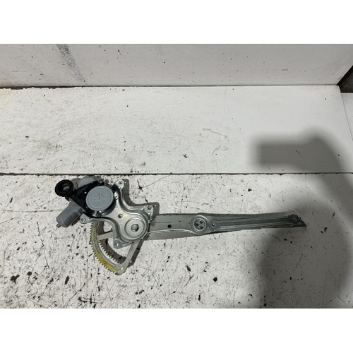 Lexus RX350 Left Front Window Regulator GGL15 12/2008-08/2015