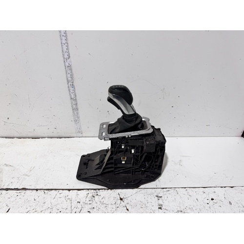 Mazda BT-50 Gear Stick / Shifter TF 07/2020-01/2023