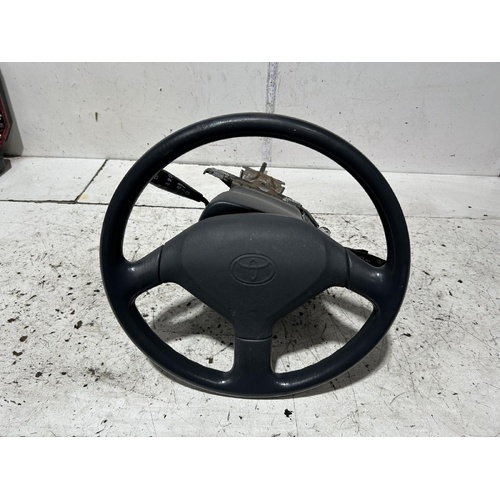 Toyota Corolla Steering Wheel and Horn Pad AE101 09/1994-10/1999