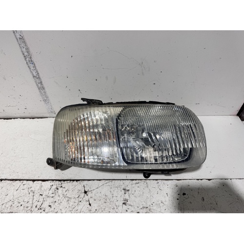 Ford Escape Right Head Light ZA 03/2003-05/2006