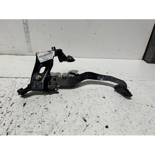 Toyota Soarer SC400 Clutch Pedal UZZ31 1990-2000