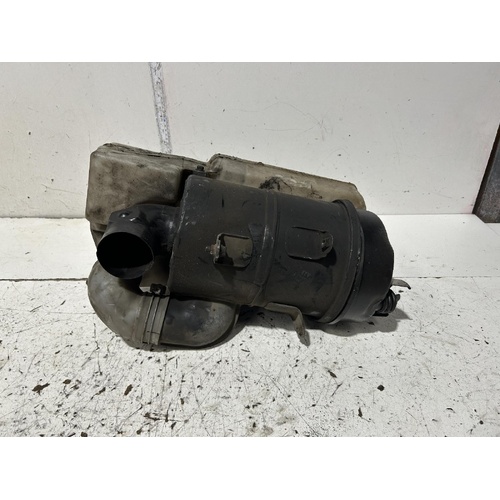 Toyota Hiace Air Cleaner Box RZH113 11/1989-12/2004