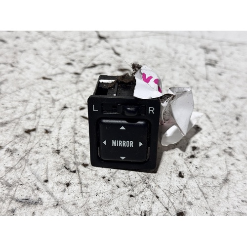 Toyota Prado Mirror Switch VZJ95 08/1999-01/2002