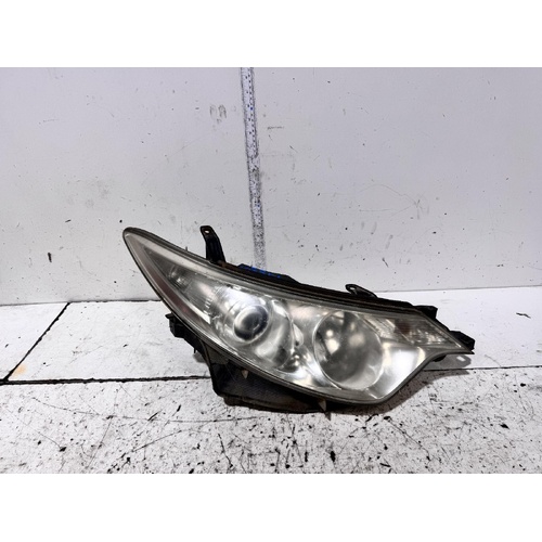 Toyota Tarago Right Head Light ACR50 03/2006-12/2008