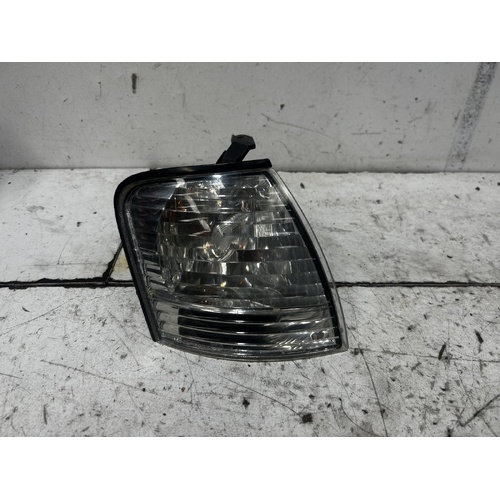 Toyota Avalon Right Corner Light MCX10 07/2000-09/2003