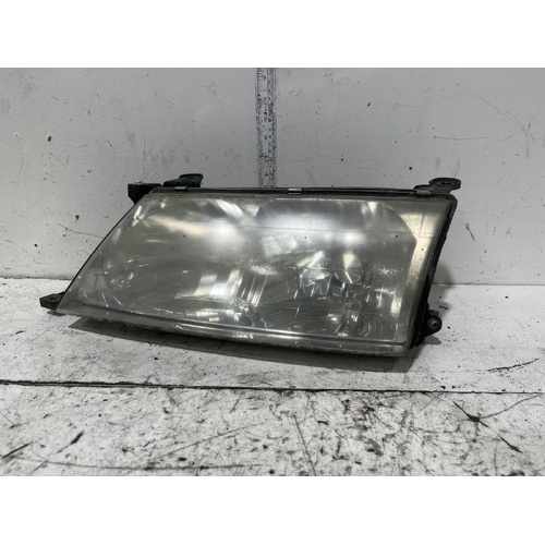 Toyota Avalon Left Headlight MCX10 07/00 - 09/03  