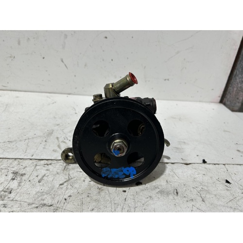Toyota Avalon Steering Pump MCX10 07/2000-09/2003