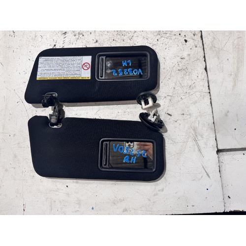 Lexus CT200H Sun Visors ZWA10 03/2011-10/2022