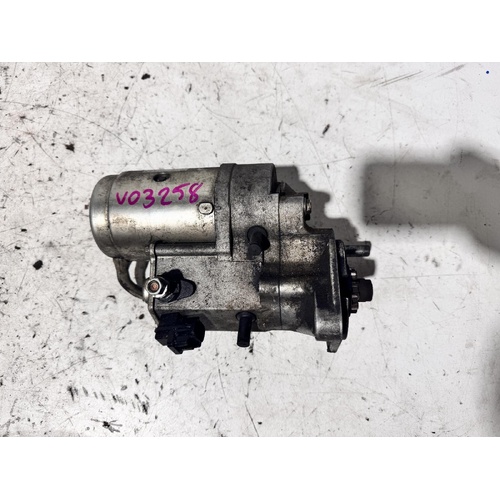 Toyota Hiace Starter Motor KDH201 09/2006-04/2019