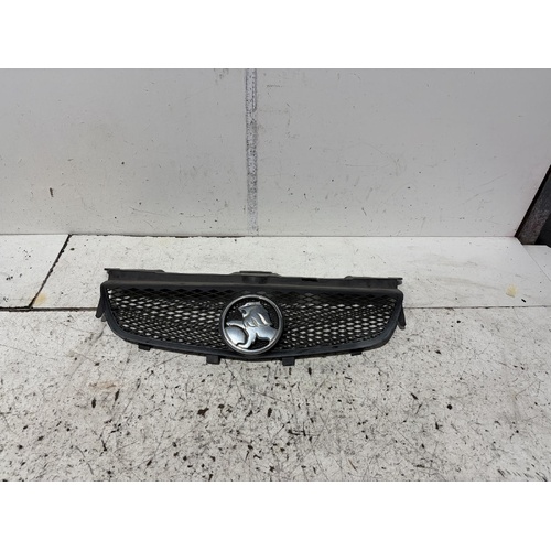 Holden Commodore Grille VE Series I 08/2006-08/2010