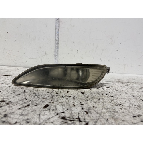 Toyota Camry Left Bumper Foglight MCV36 08/2002-08/2004