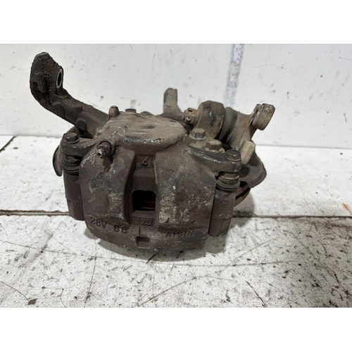 Toyota Hiace Left Front Hub Assembly KDH201 01/2005-04/2019