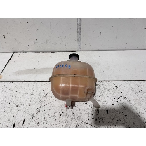 Toyota Hiace Overflow Bottle KDH201 01/2005-04/2019