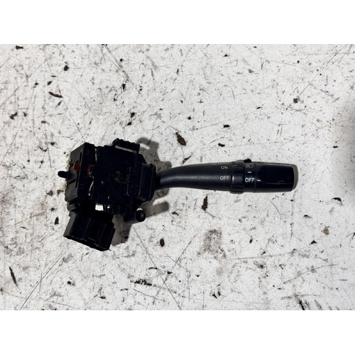 Toyota Camry Flasher Switch MCV36 08/2002-05/2006