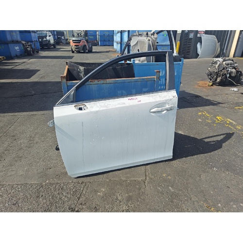 Lexus CT200 Left Front Outer Door Handle ZWA10 03/2011-10/2022