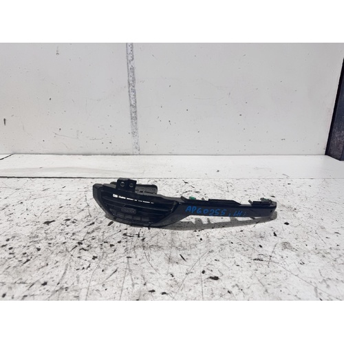 Holden Colorado Inner Left Dash Vent RG 06/2012-12/2020
