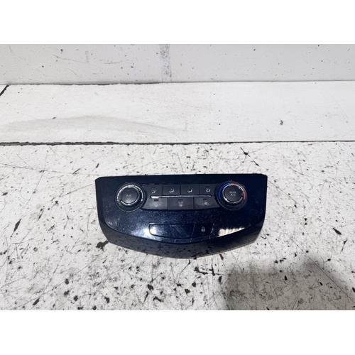 Nissan Qashqai Heater Controls J11 12/2013-07/2021