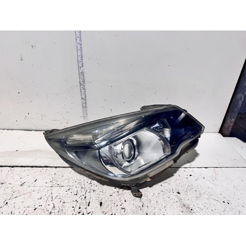 Holden Colorado Right Head Light RG 01/2012-06/2016