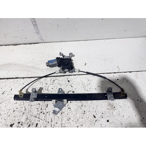 Nissan Pathfinder Left Front Door Window Regulator R51 05/2007-09/2013