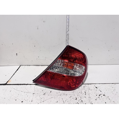 Toyota Camry Right Tail Light MCV36 08/2002-09/2004