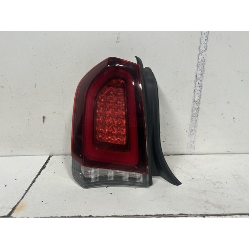 Chrysler 300c Left Tail Light LX2 01/2015-12/2021