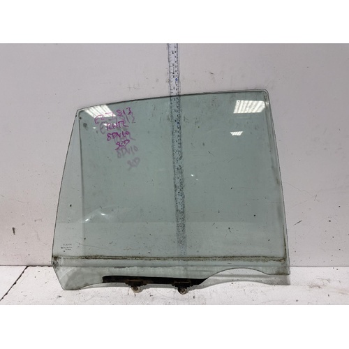 Toyota Camry Right Rear Window Glass SK10 09/1993-12/1997