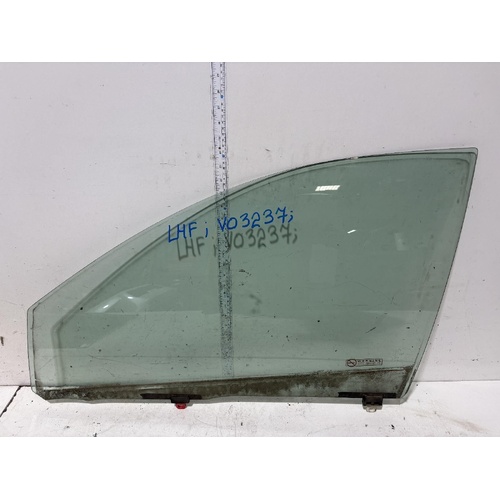 Toyota Echo Left Front Window Glass NCP12 10/1999-09/2005