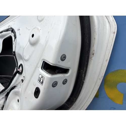 Toyota Corolla Right Rear Door Lock Mechanism ZRE182 08/2012-06/2018