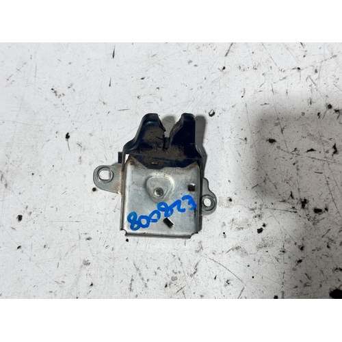 Toyota Corolla Bootlid Lock Mechanism ZZE122 12/2001-06/2007