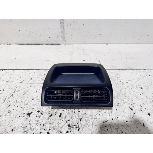 Toyota Altezza Dash Vents SXE10 01/1998-10/2005