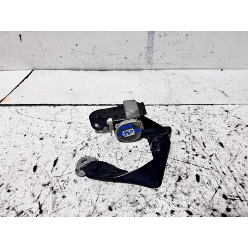 Toyota Corolla Right Rear Seat Belt AE101 09/1994-10/1999