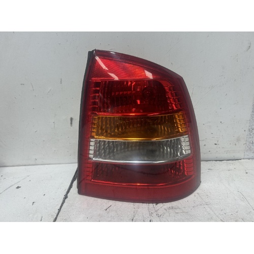 Holden Astra Right Tail Light TS 09/1998-10/2006