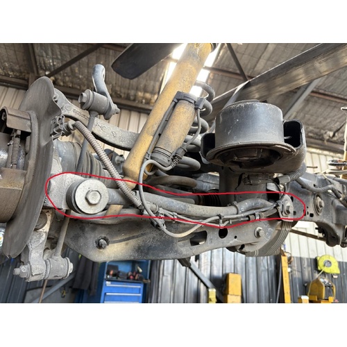 Chrysler 300c Left Rear Lower Rear Control Arm LX 2 12/2011-12/2021