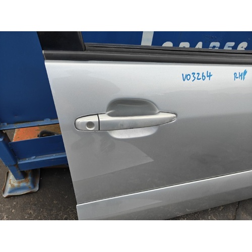 Toyota Prado Right Front Outer Door Handle KZJ120 02/2003-10/2009