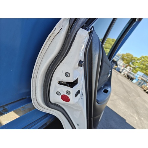 Toyota Altezza RS200 Left Rear Door Lock Mechanism SXE10 01/1998-10/2005