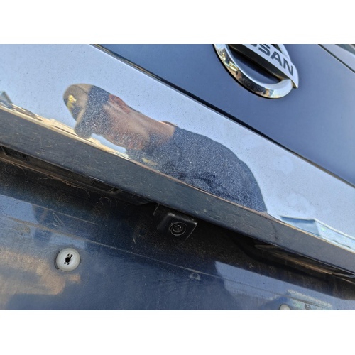 Nissan Pathfinder Reverse Camera R51 05/2005-09/2013