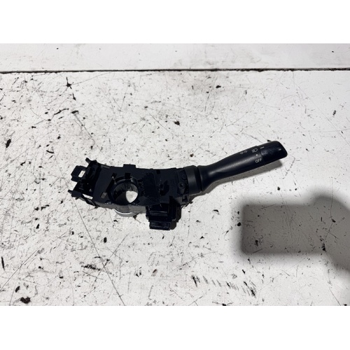 Toyota Kluger Flasher Switch GSU45 12/2013-02/2021