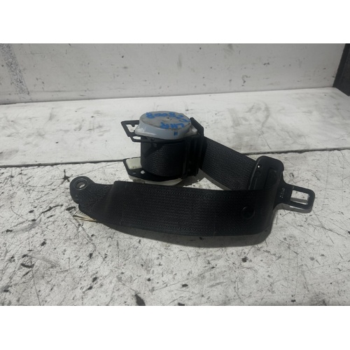 Toyota Corolla Left Rear Seatbelt ZZE122 12/2001-06/2007