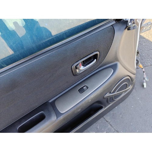 Toyota Altezza RS200 Left Front Window Switch SXE10 01/1998-10/2005