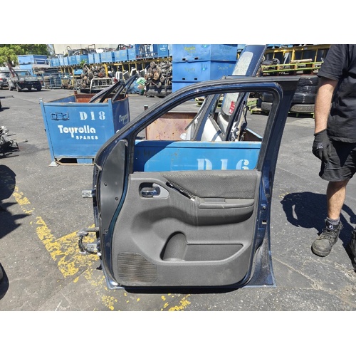 Nissan Pathfinder Right Front Door Trim R51 05/2005-09/2013